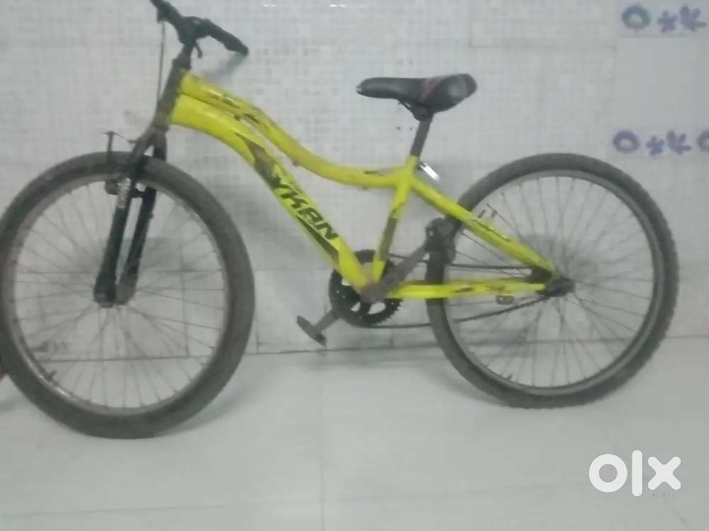 Cycle do sal Chali Hai ek number cycle