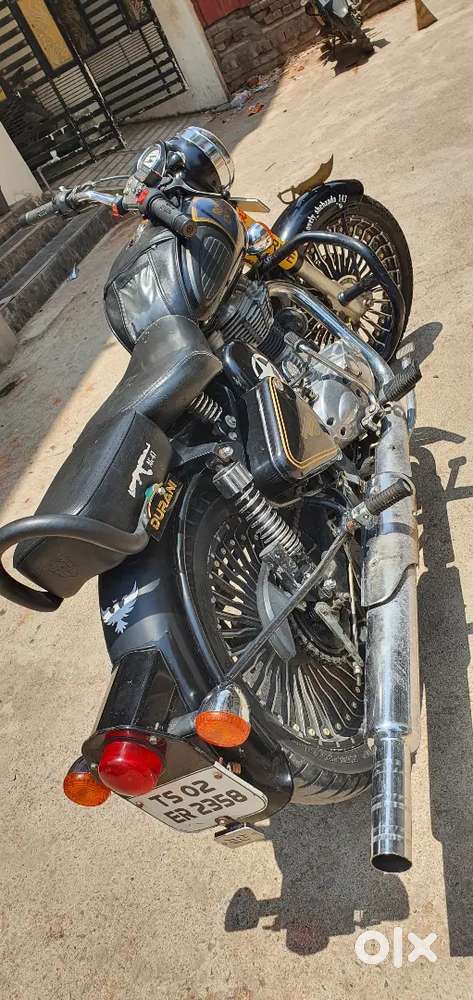 Royal Enfield Modified Bullet