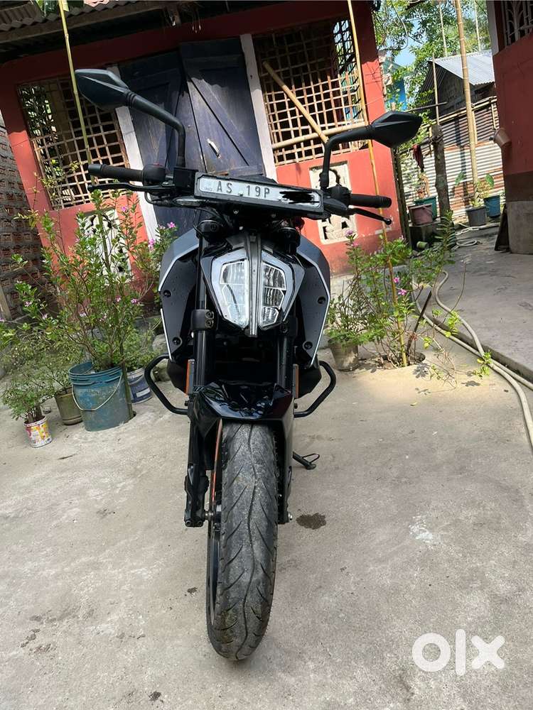 Bajaj ktm 250