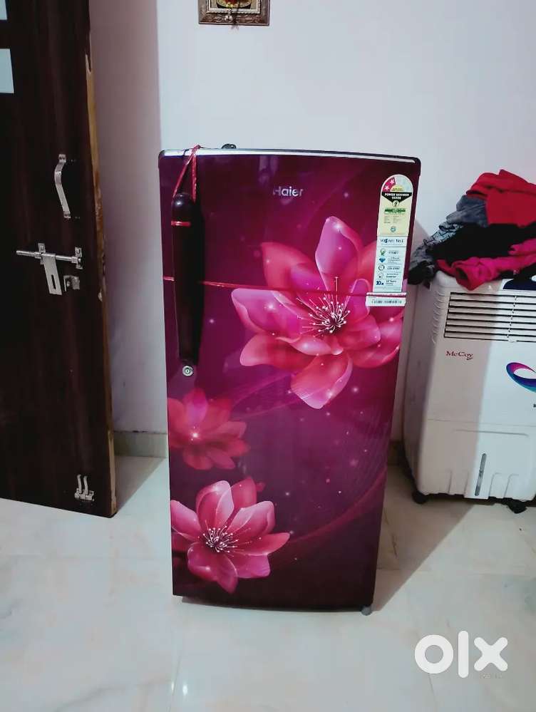 1.5 years old Heir fridge