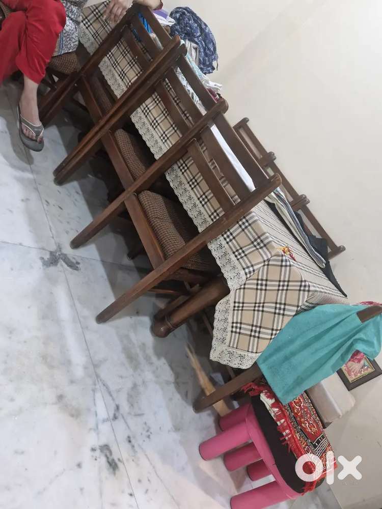 8 Seater Dining Table + 8 Cushioned Chairs
