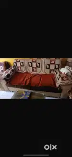 3 seater sofa for sell with cushion nd bed sheet