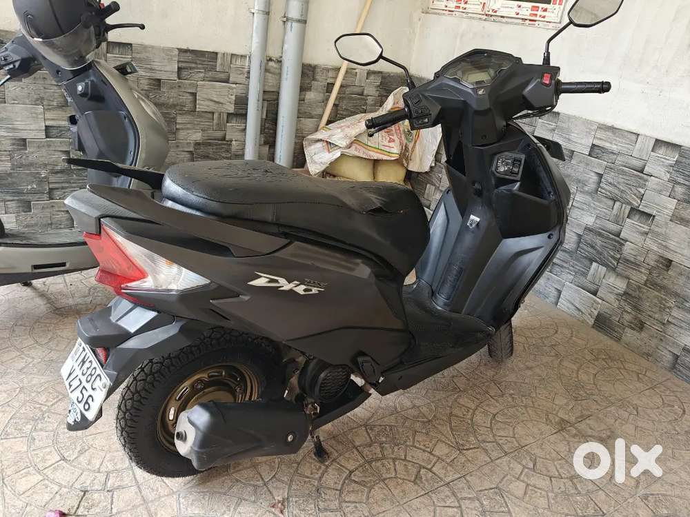 Honda Dio Dlx