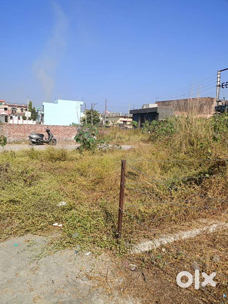 Double sided road 18 feet highway on 300m and near DIT COLLEGE