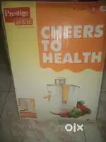Prestige Juicer (NEVER USED) (PCJ 5.0 and 300 watts)