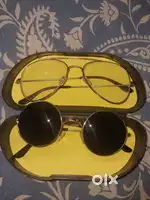 transparent glass and Black glass