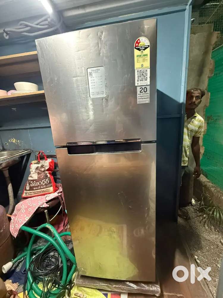 2 months old bill available good condition