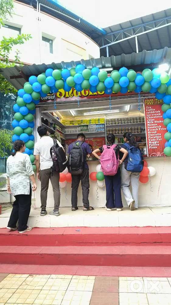 Require a staff for Snacks Stall