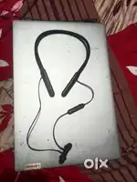 Bluetooth headphones