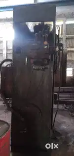 Straightening press details