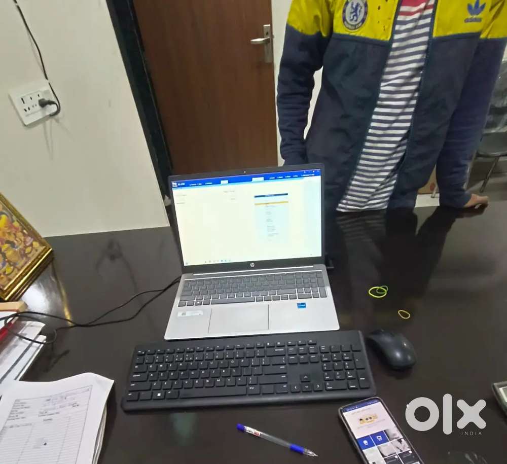 Need senior accountant