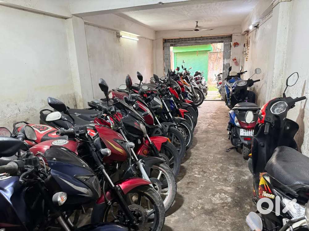 Durga Puja special offers Used Bikes and scooty Big Stocks