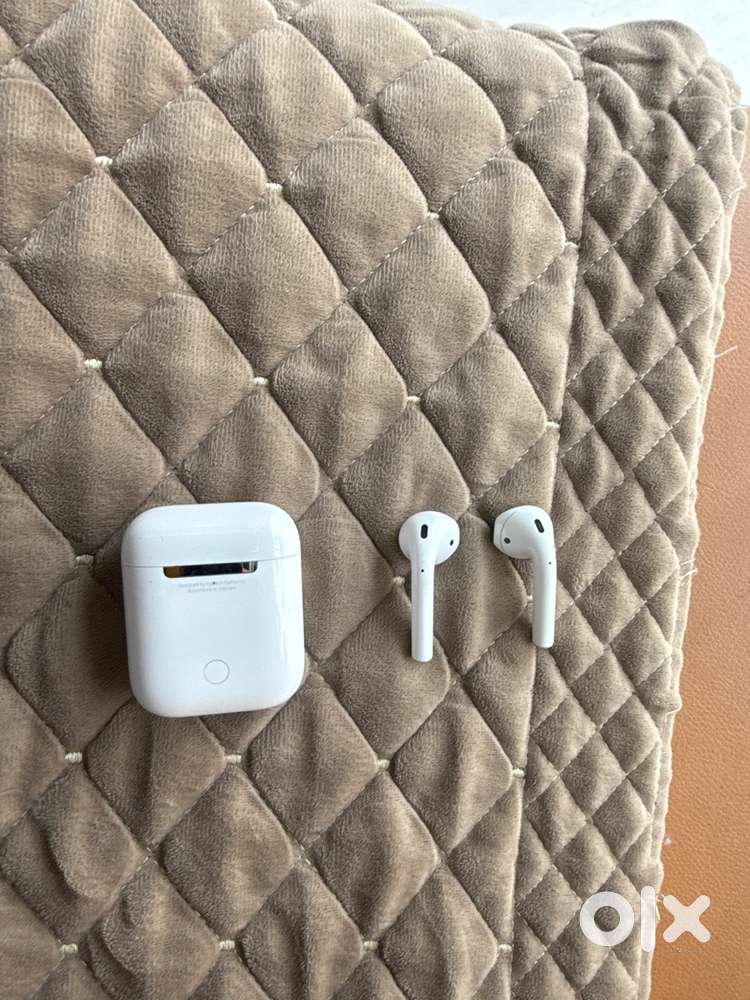 I want to sell my  apple airport like new condition
