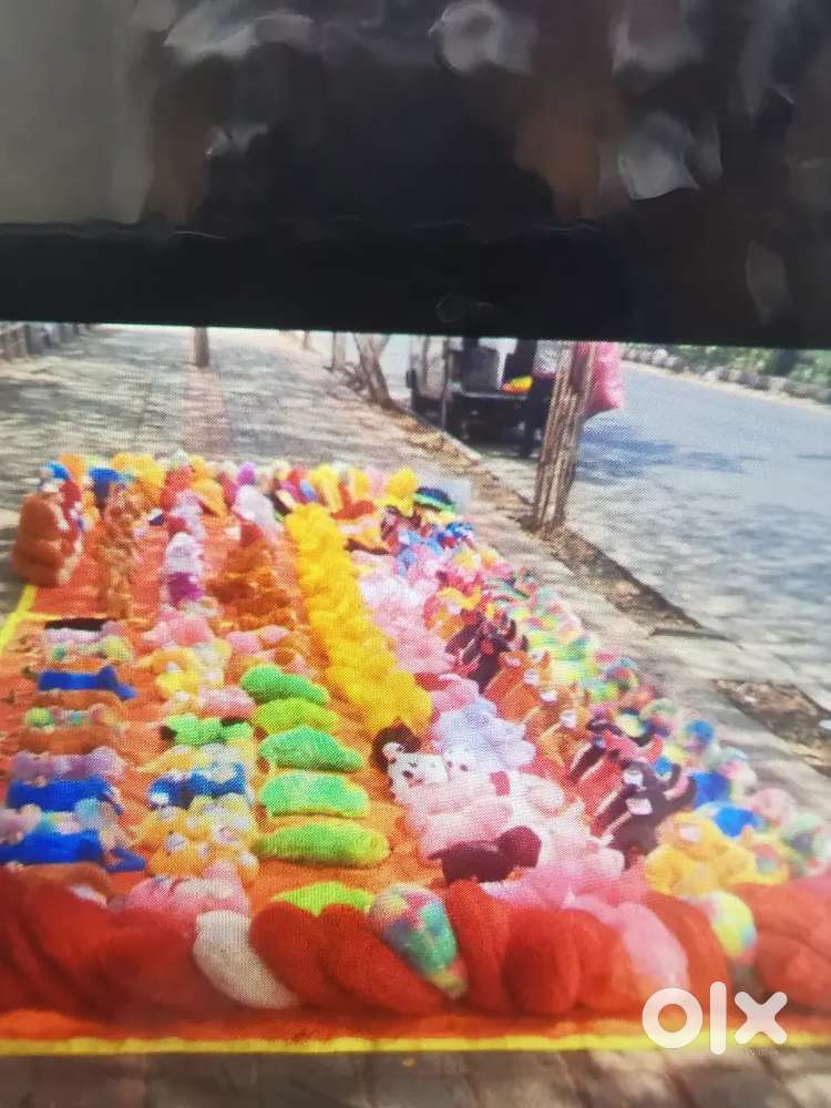 Salesman job teddy bear selling