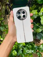 Realme 12 plus