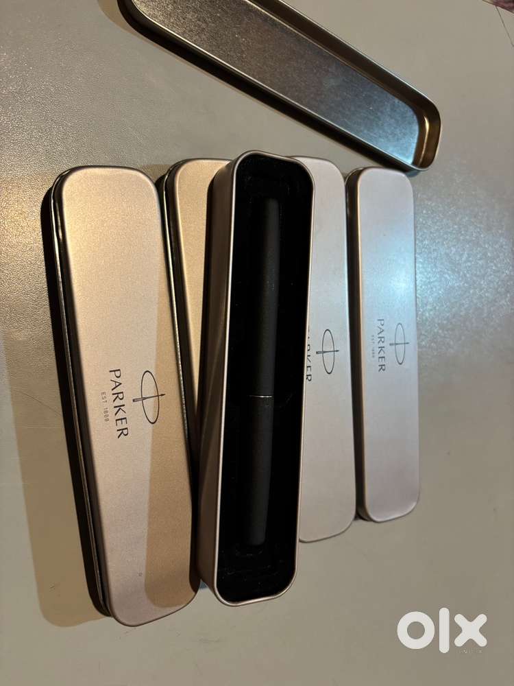 5 Parker Frontier CT Roller Ball Pen