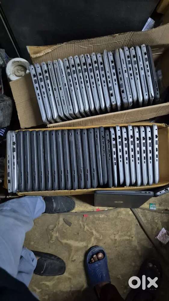 दिल्ली के रेटो पर laptop खरीदें