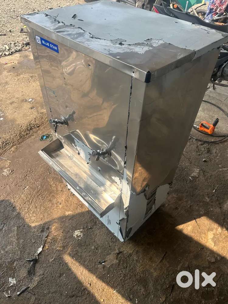 Water cooler 80 liter blue star