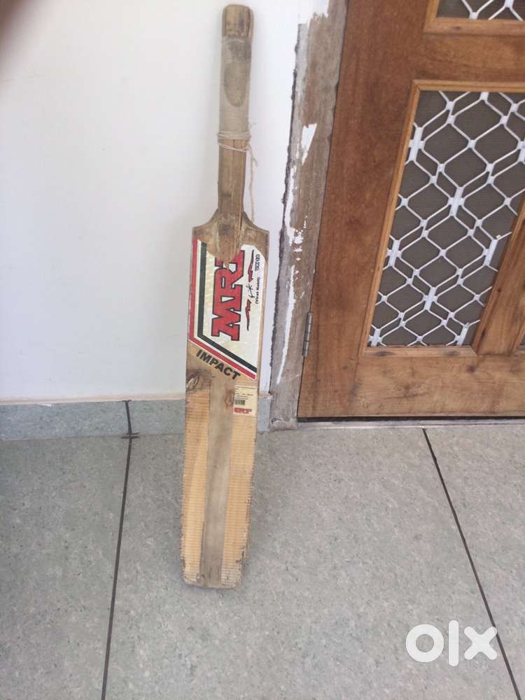 Cricket mrf bat