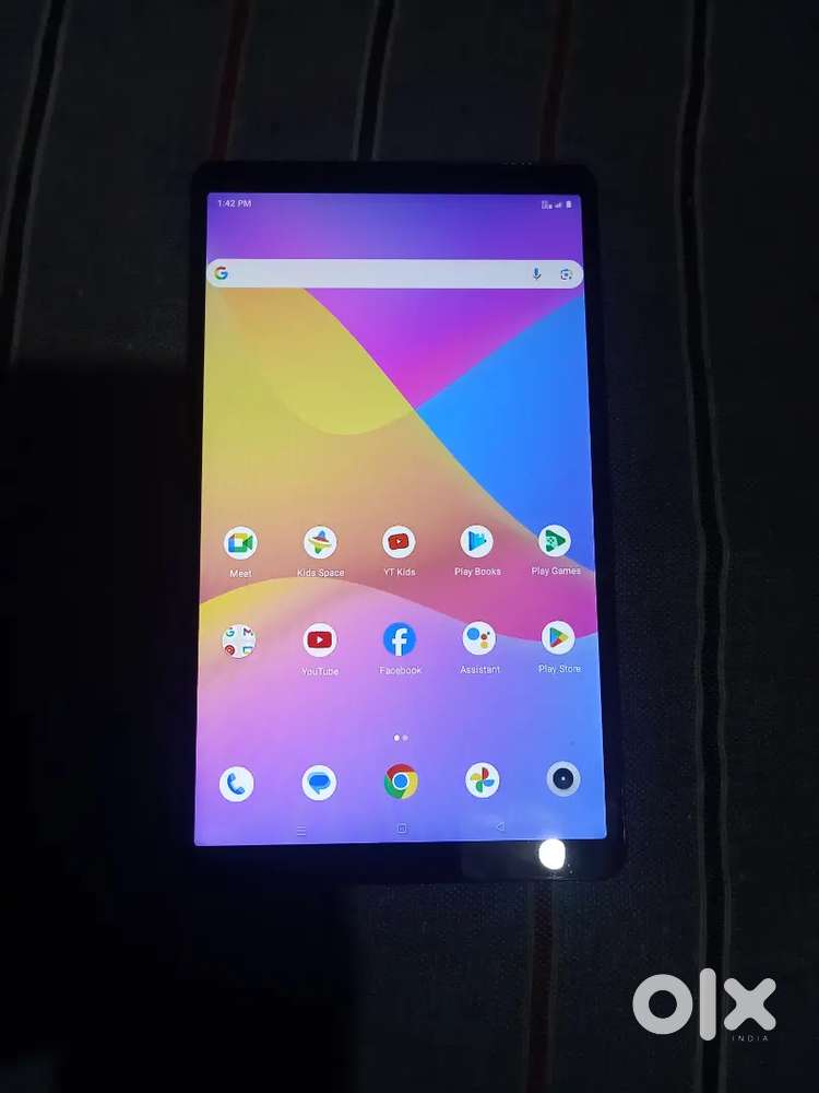 Realme pad mini 3/32 1  year old  box charger sath m