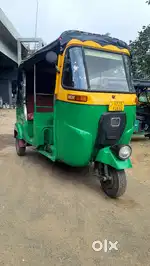Bajaj 2 stok rikshaw