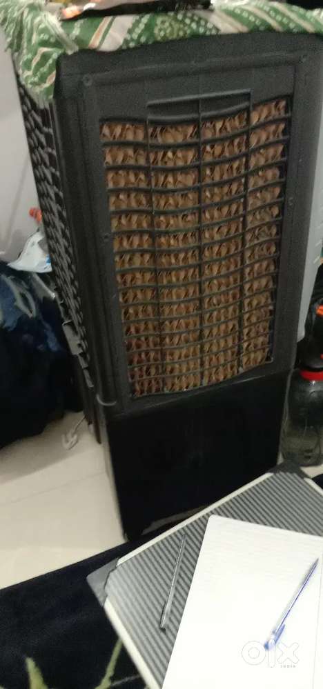 Cooler is in new condition under warranty 12 months