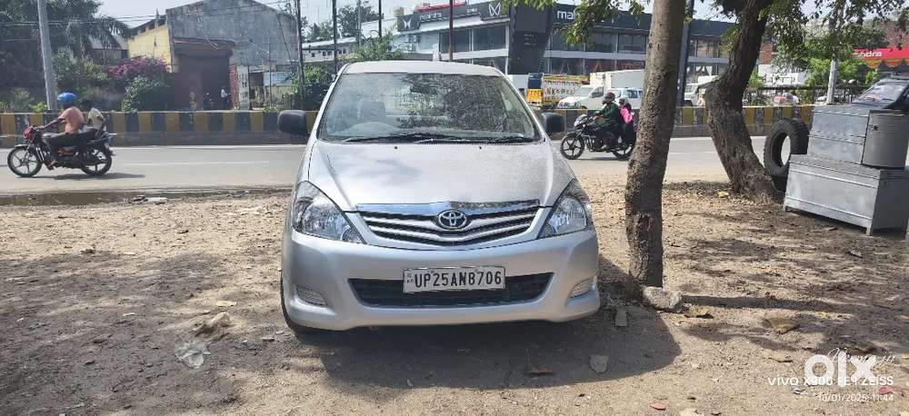 Toyota Innova 2011 Diesel Well Maintained