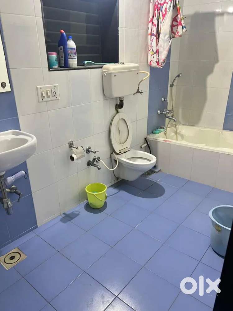 New Boy's Pg Alkapuri Station Road.