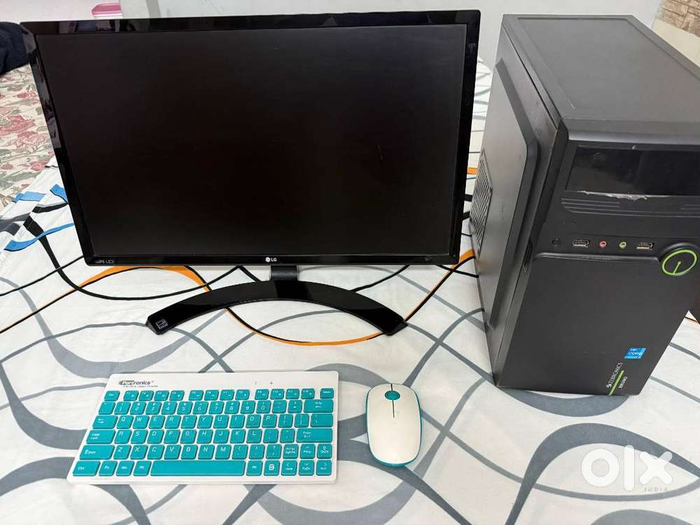 12th Gen Powerful PC 512GB WD Blue NVMe SSD at very low price.