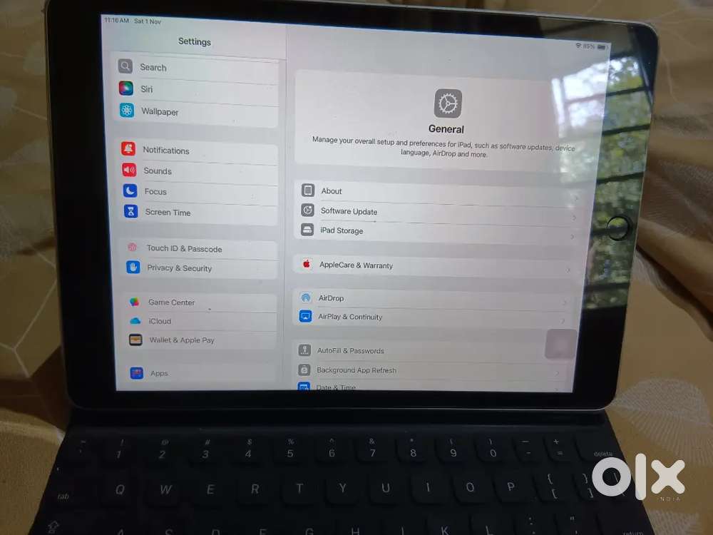 Apple iPad 9th generation with apple keyboard