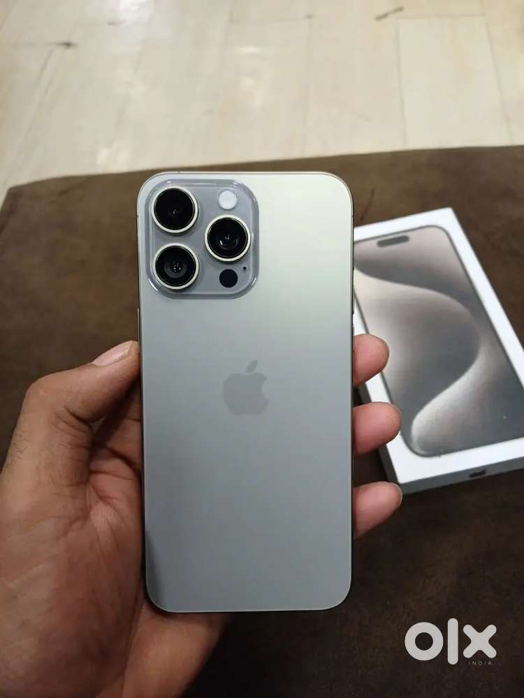 IPHONE 15PRO MAX REFURBISHED MOBILE WITH 99% BATTERY HEALTH CONTACT ME