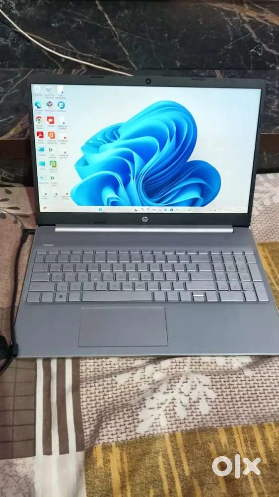 Ho laptop new condition