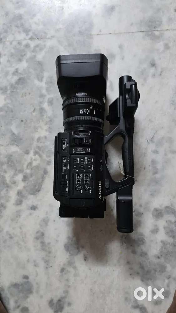 Sony PXW-Z190 4K Camcorder – Excellent Condition – Ready to Shoot