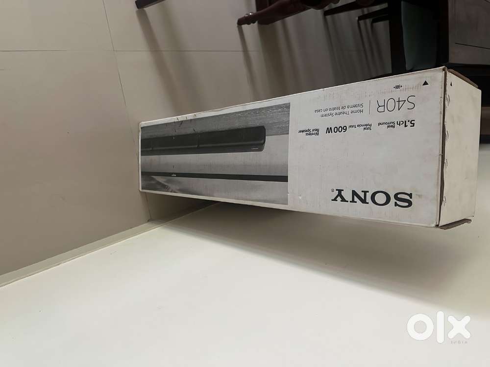 Brand new seal packed Sony S40R for sale