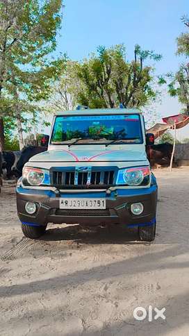 9 seater Bolero good condition char char naye new battery new seat
