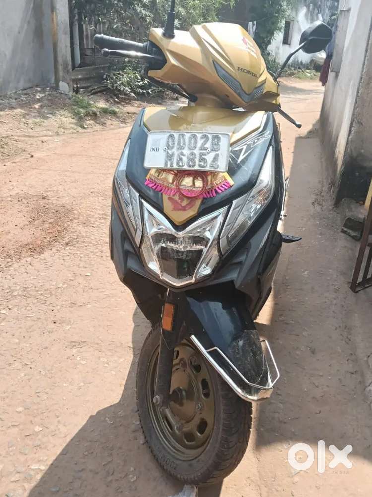 Honda Dio, 4yrs scooty