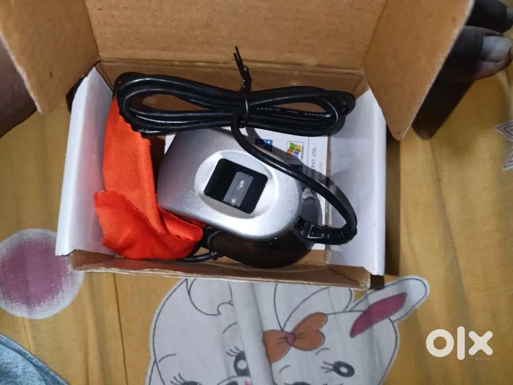 Mantra MFS100 Biometric Fingerprint Scanner