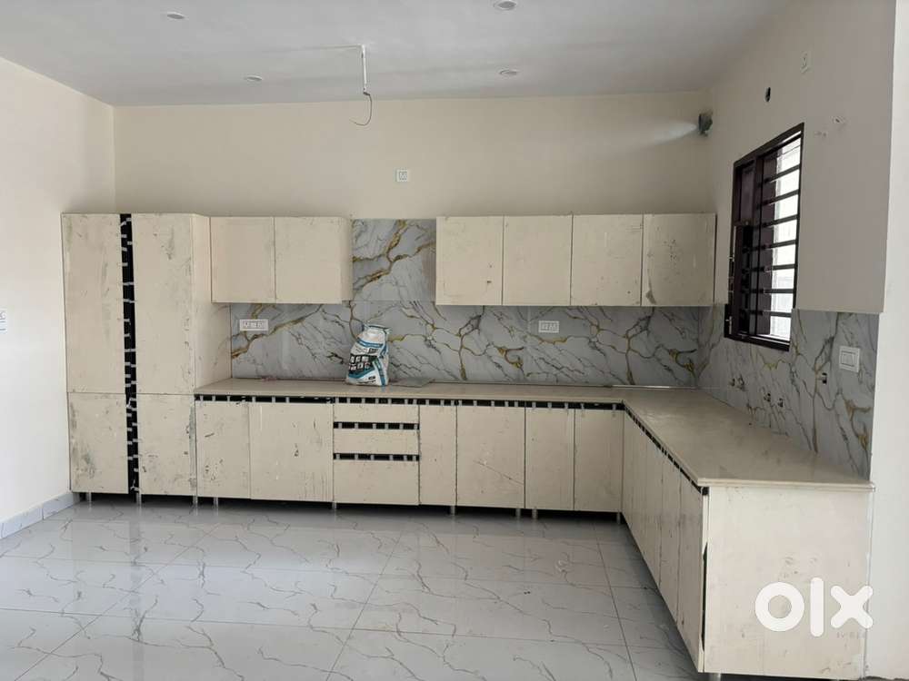 3 BHK Flat For Sale 220 Gaz