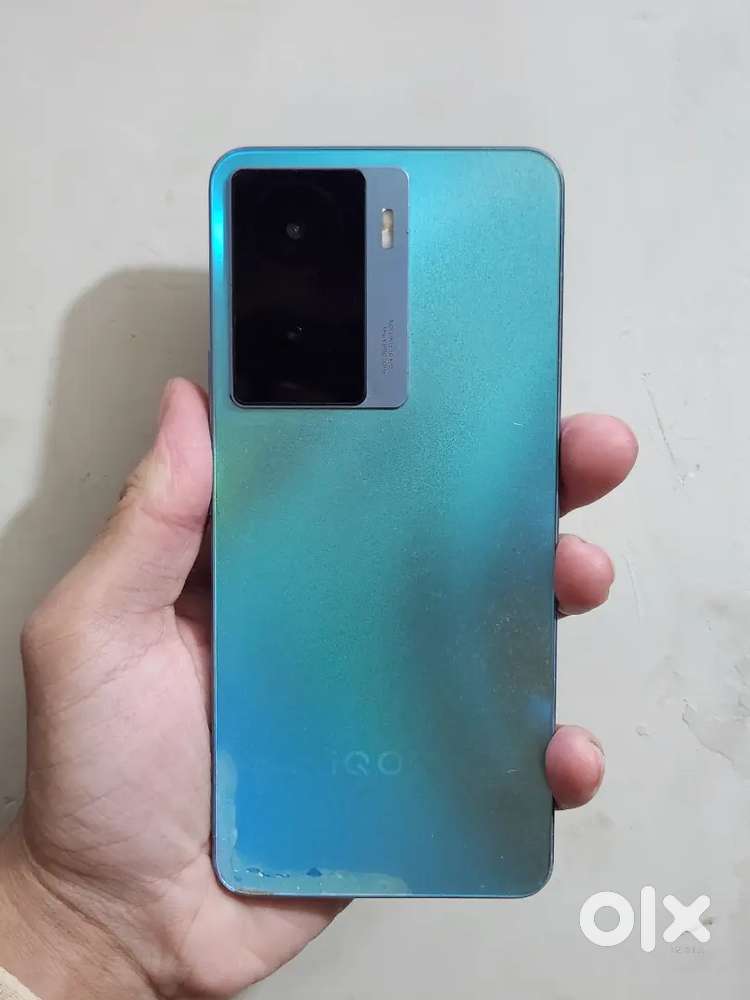 iQOO Z7s all original 100%