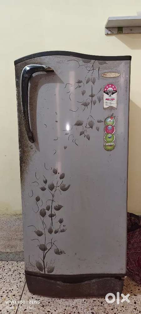 Single Door Fridge urgent sale