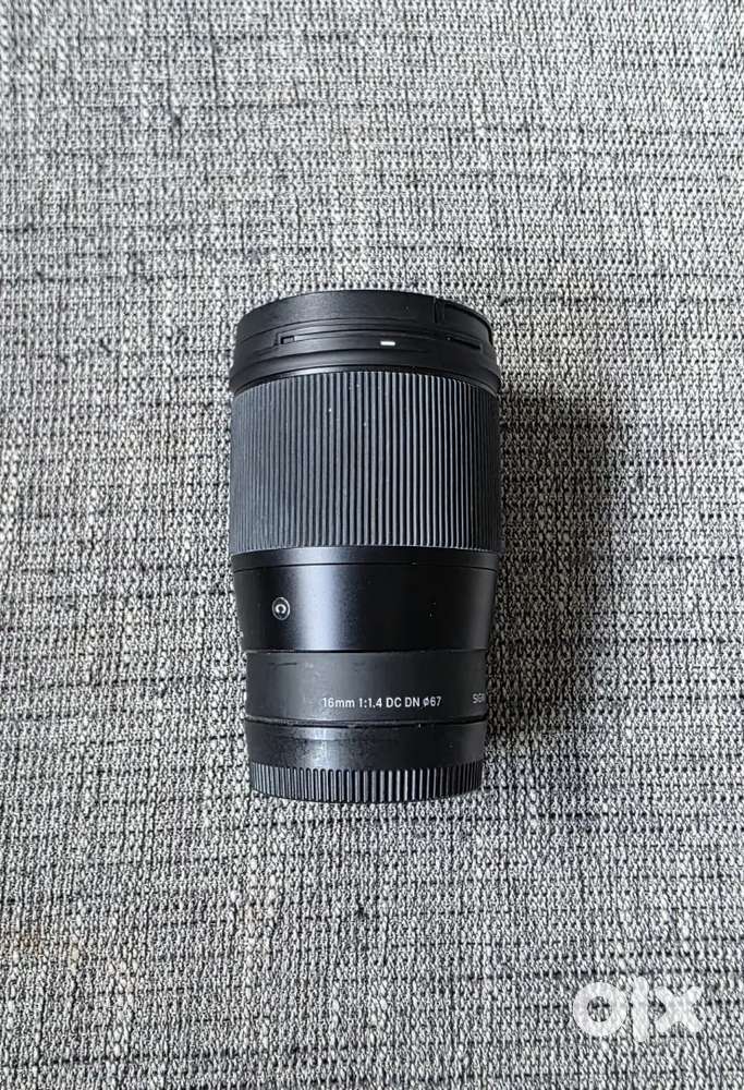 Sigma16mmF/1.4DC DN Contemporary Lens for SonyEMount Mirrorless Camera