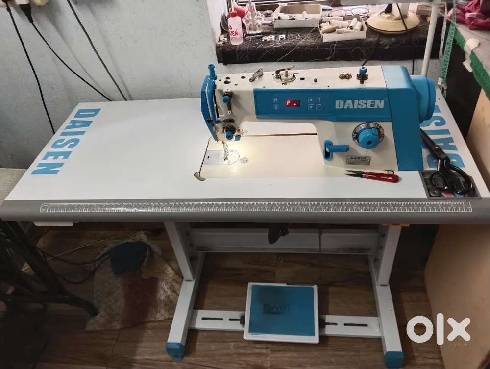 Sewing machine daisen japan