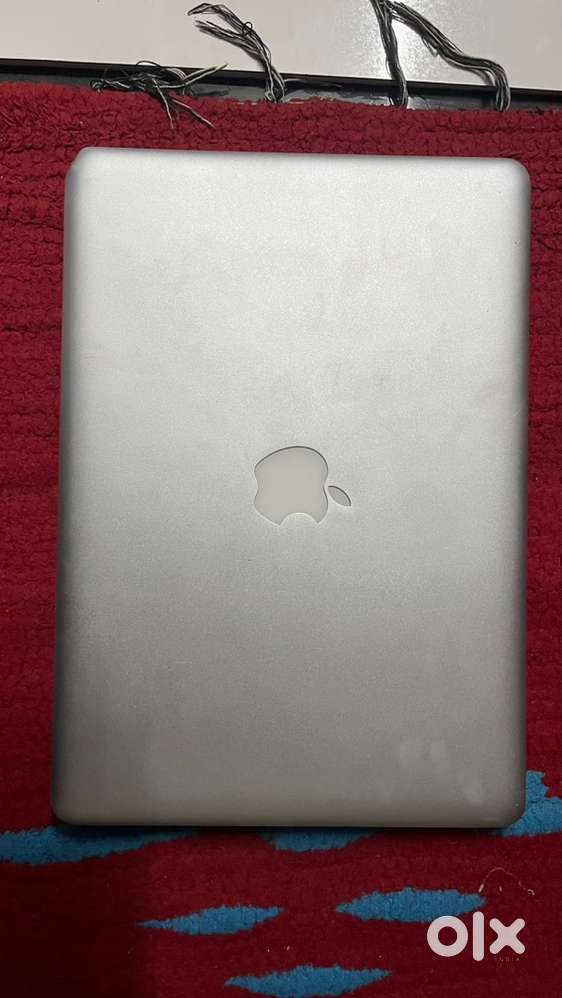 Macbook pro (2011)