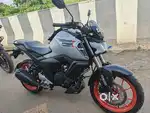 FZS V4 only 1 and 1/2 month old  bike