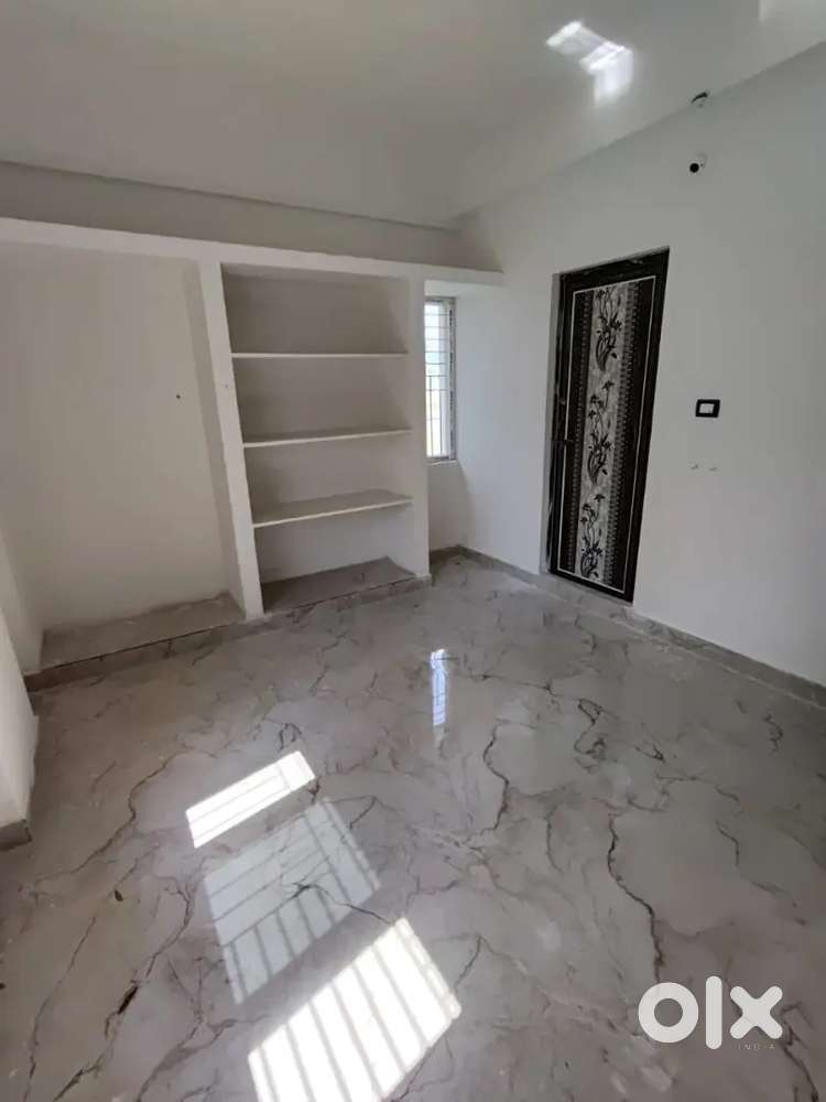 Urgent flats for sale