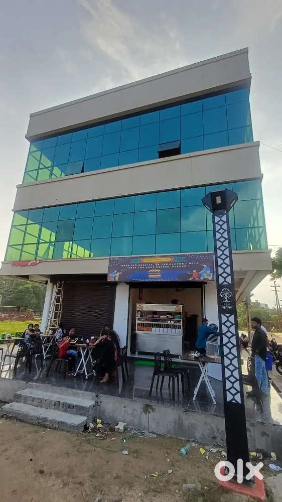 1750 sq ft commercial space on for office or Restaurant in budhi vihar