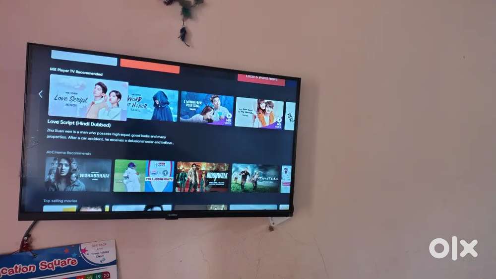 32 inch tv at 3800