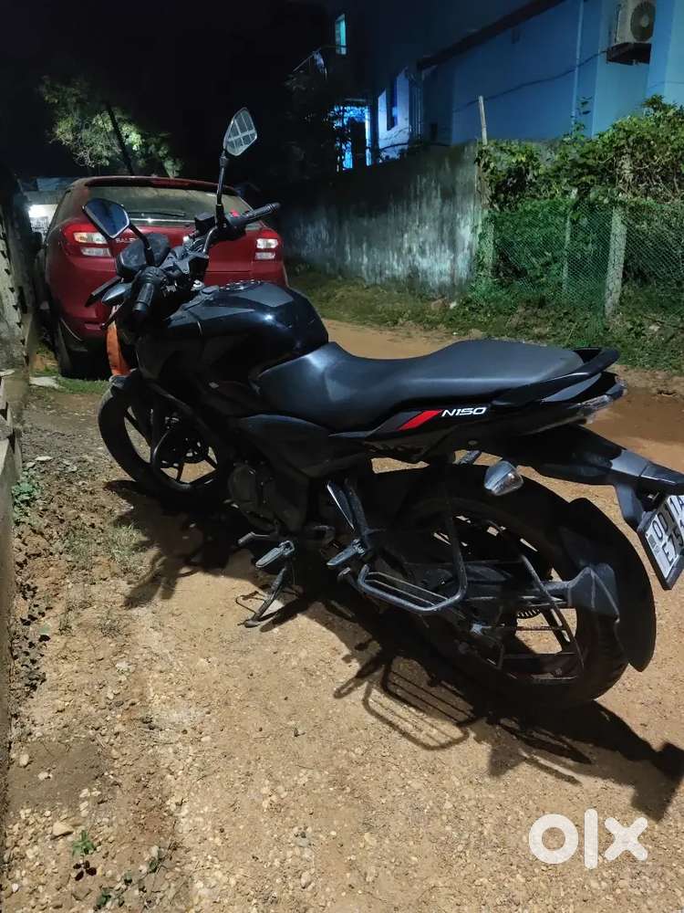 Bajaj pulser 150