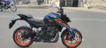 Duke250 bs6 vehicle blue black single handed customer