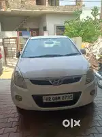 Hyundai i20 2012 Diesel 136000 Km Driven